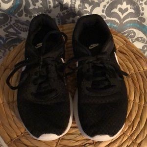 Girls Nike shoes